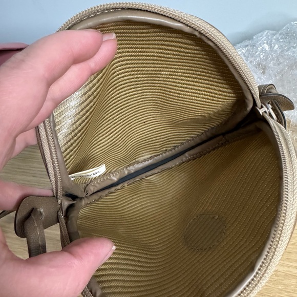 YSL Crossbody Bag - Picture 8 of 11